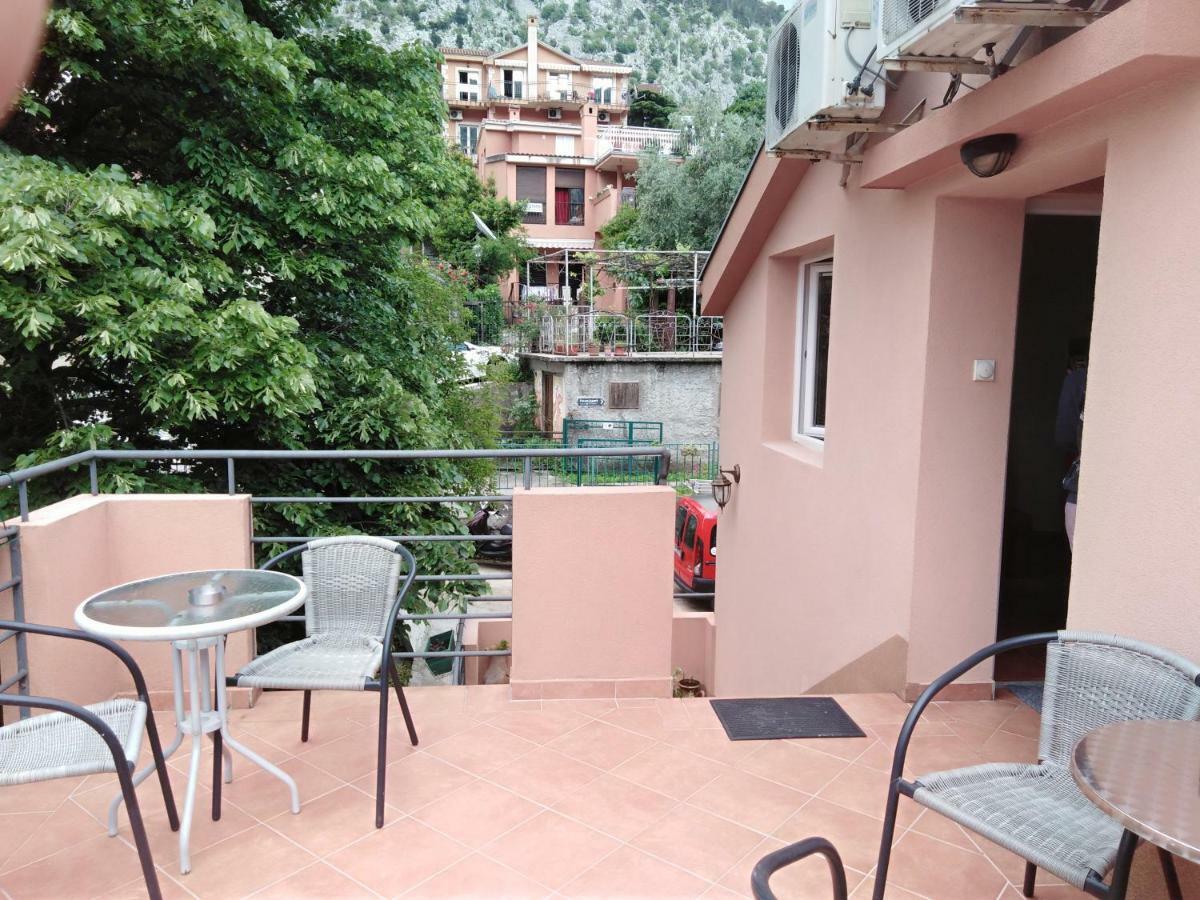 Apartments Martiva Κότορ Εξωτερικό φωτογραφία